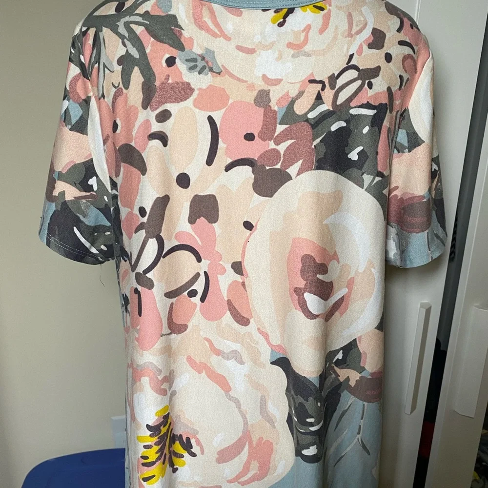 LuLaRoe Melissa - Picture 4 of 5